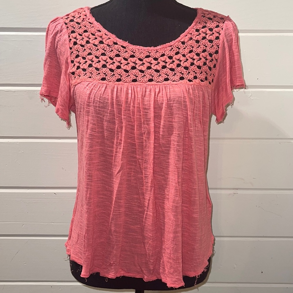 Aeropostale Top With Crochet